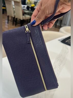 Compact Purple Wristlet with Interior Card Slots